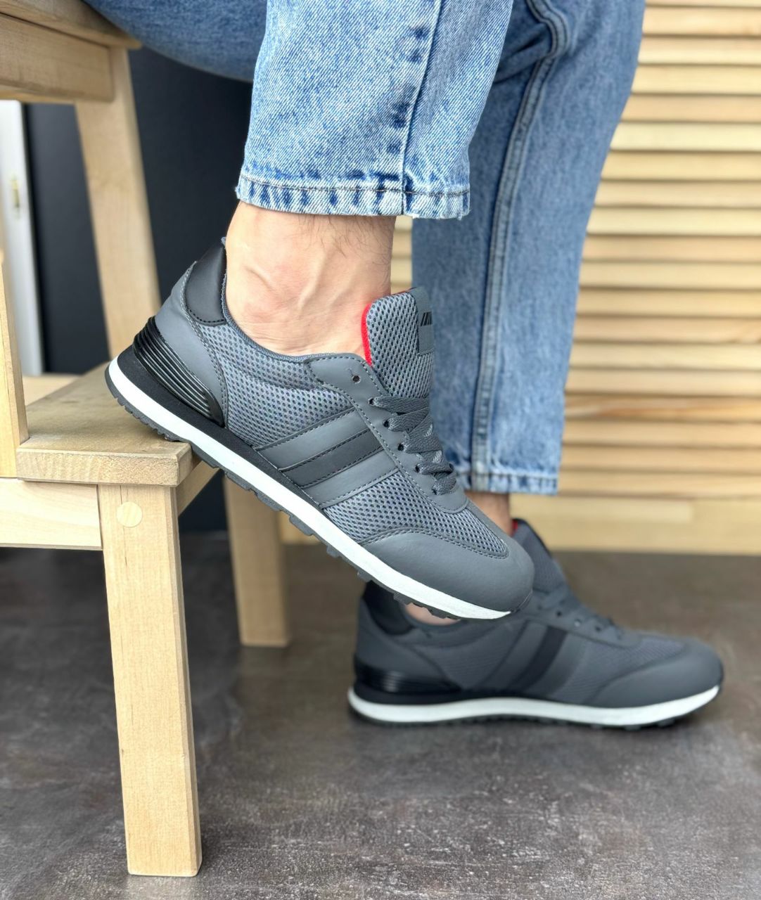 фото весенние мужские кроссовки оптом с доставкой