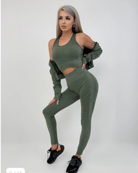 картинка Костюм тройка от магазина Одежда+