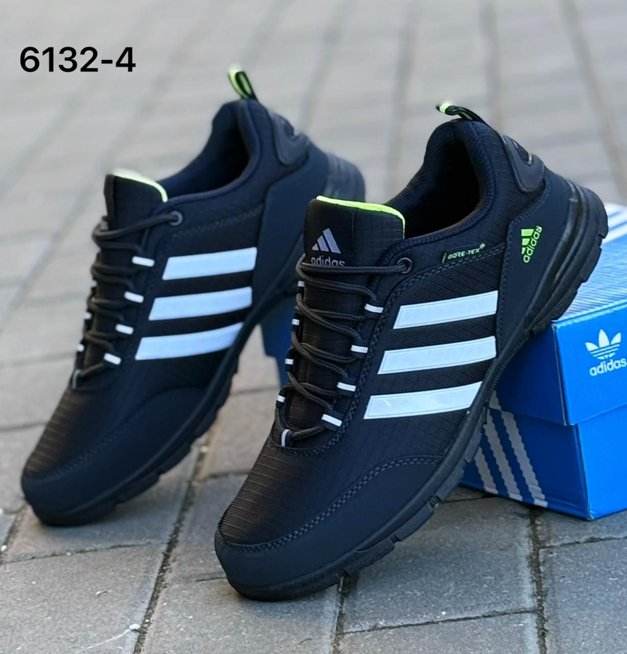фото мужские кроссовки adidas 823683 оптом