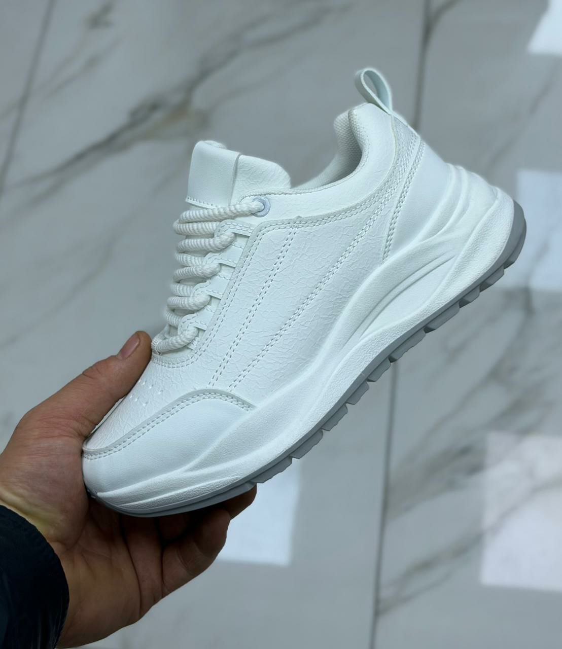 фото осенние женские кроссовки опт в России