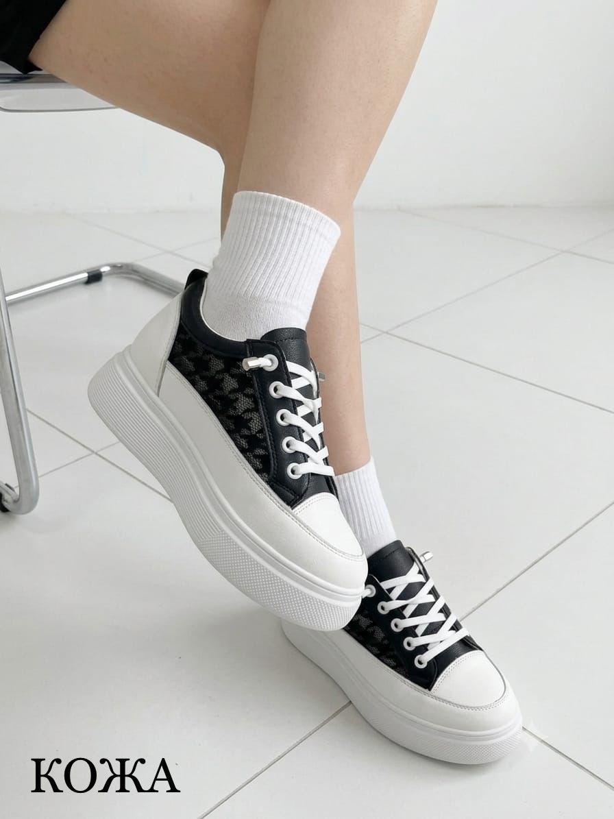 фото женские черные sneakers 148533 оптом