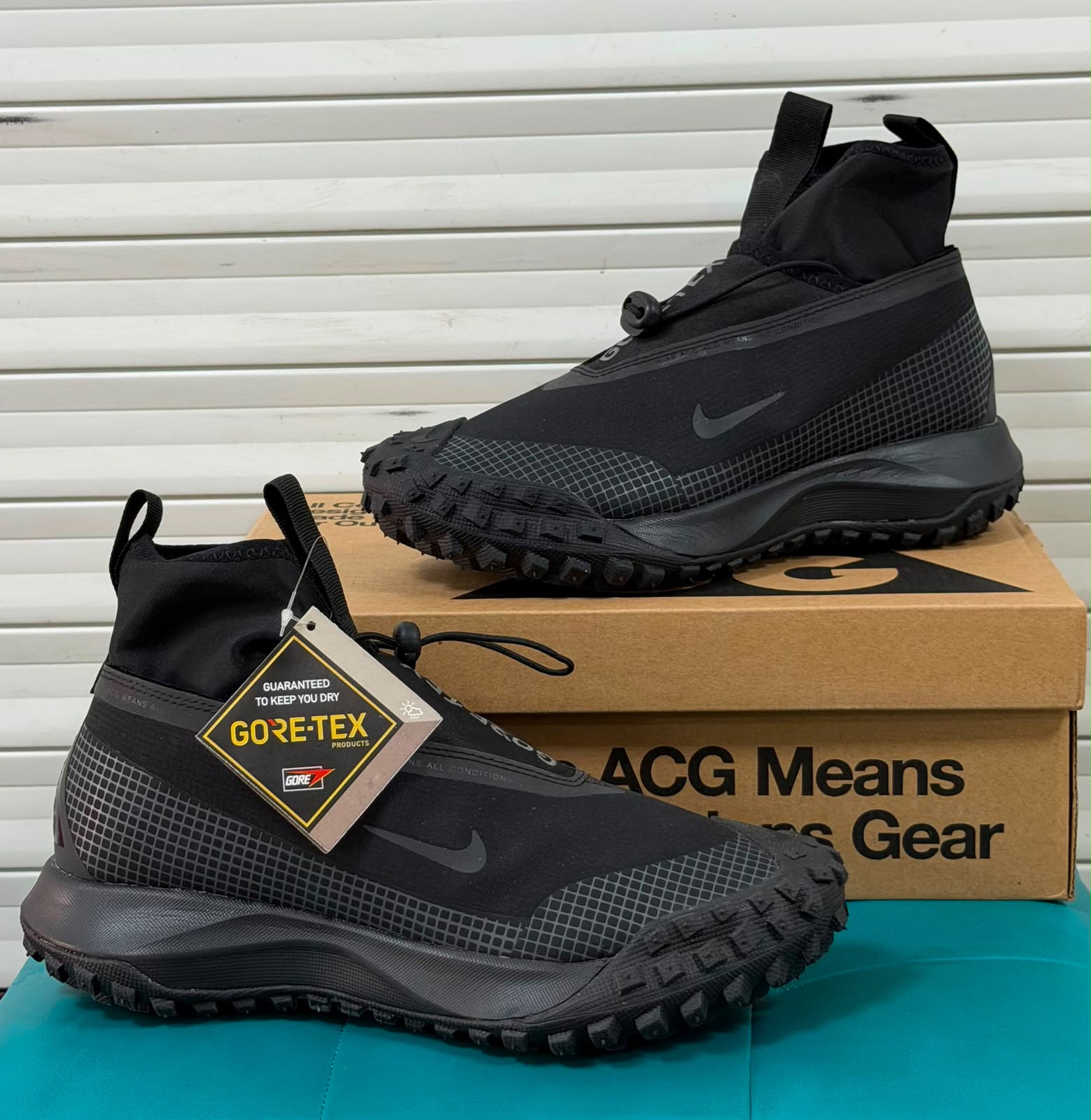 фото мужские осенние кроссовки nike acg 161675 оптом