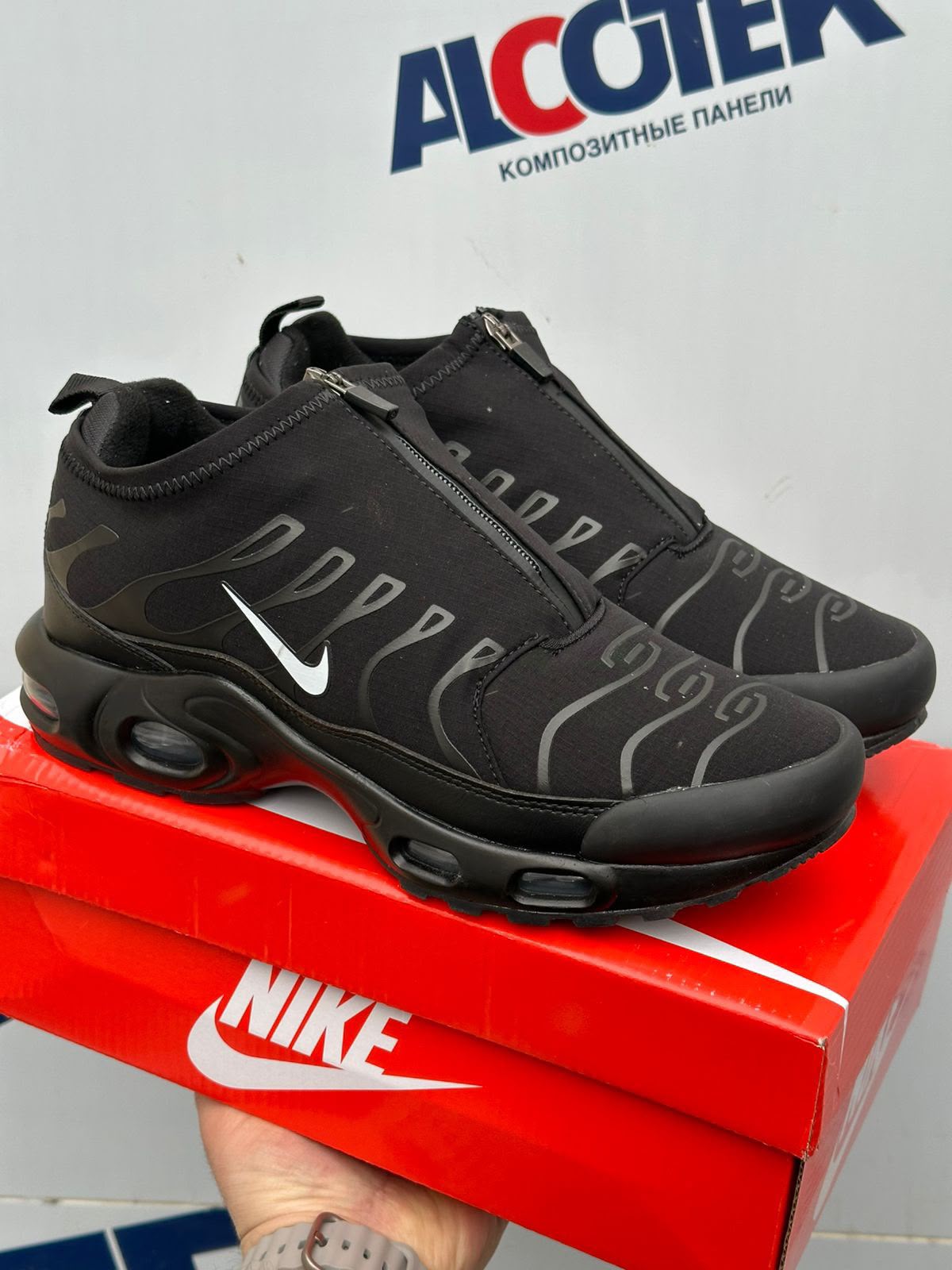 фото мужские кроссовки nike 840785 оптом