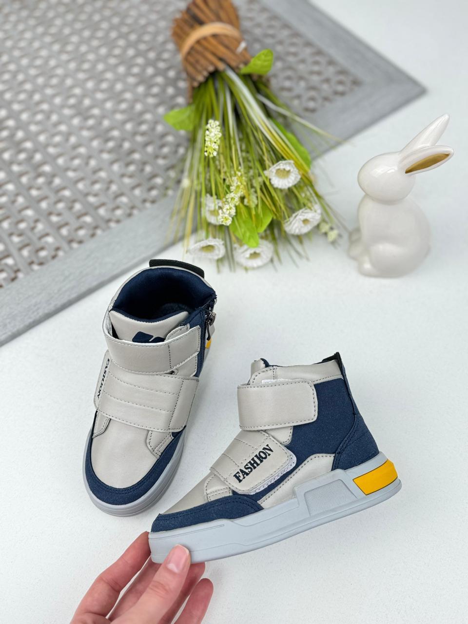 фото весенние кроссовки для мальчиков оптом