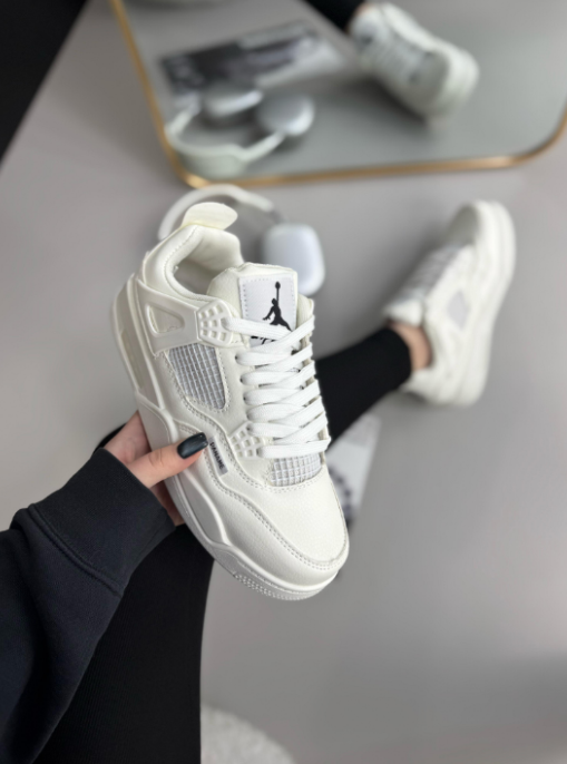 фото весенние женские кроссовки оптом