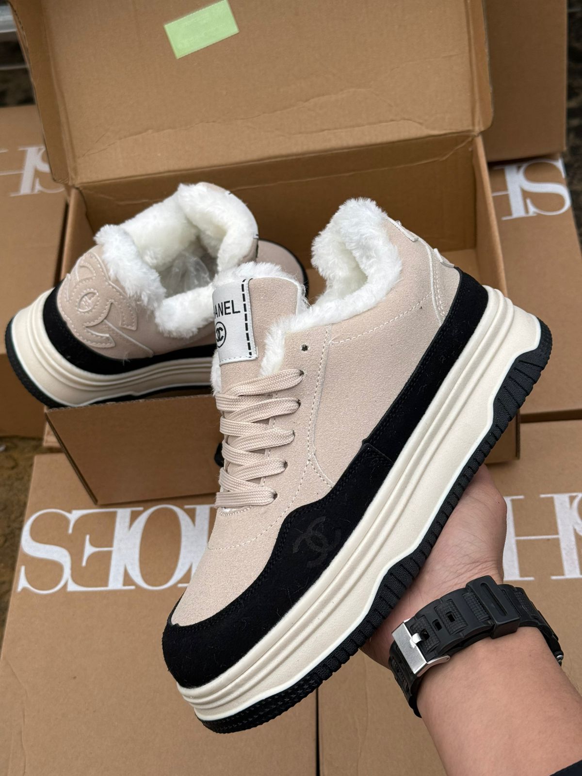 фото зимние женские кроссовки оптом с доставкой