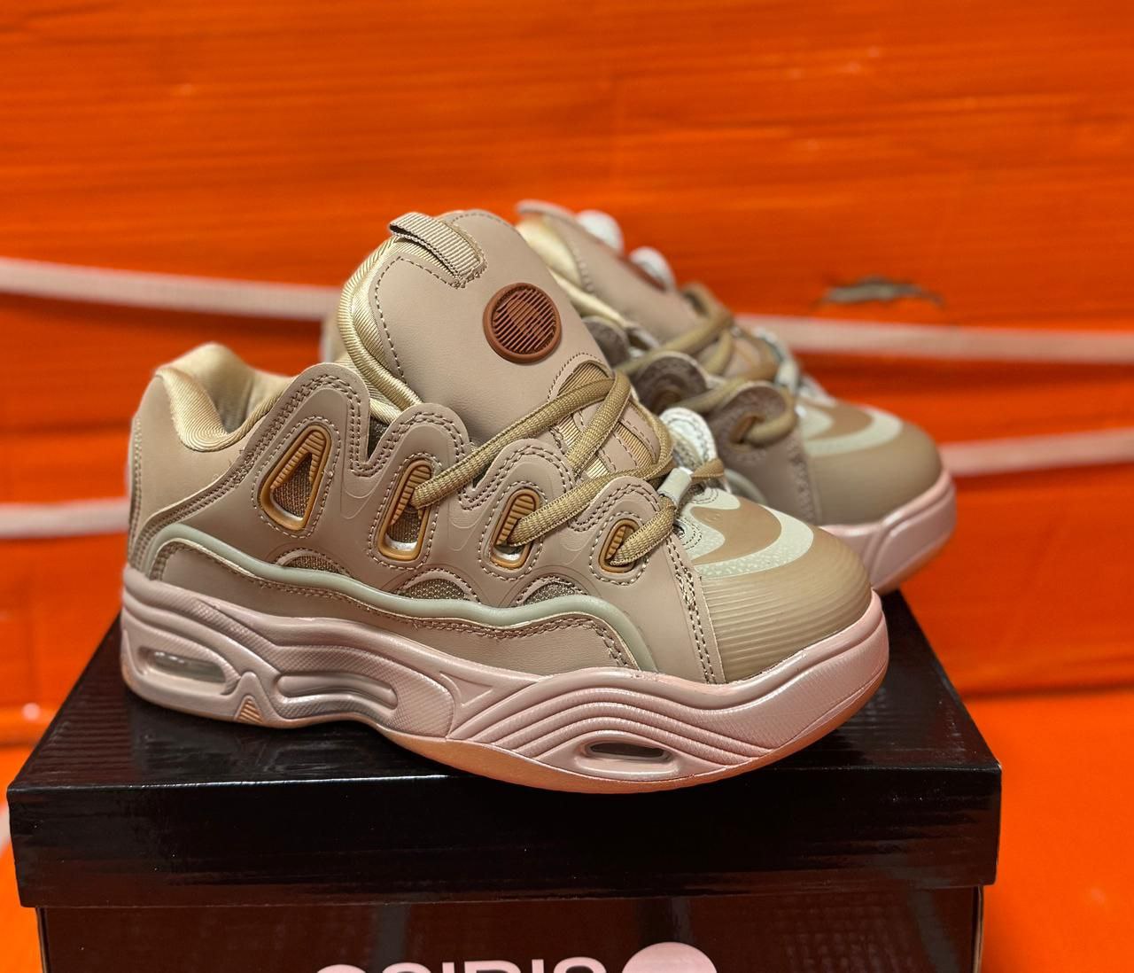 фото весенние женские ботинки оптом