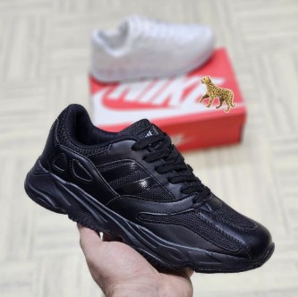 фото весенние мужские кроссовки оптом с доставкой