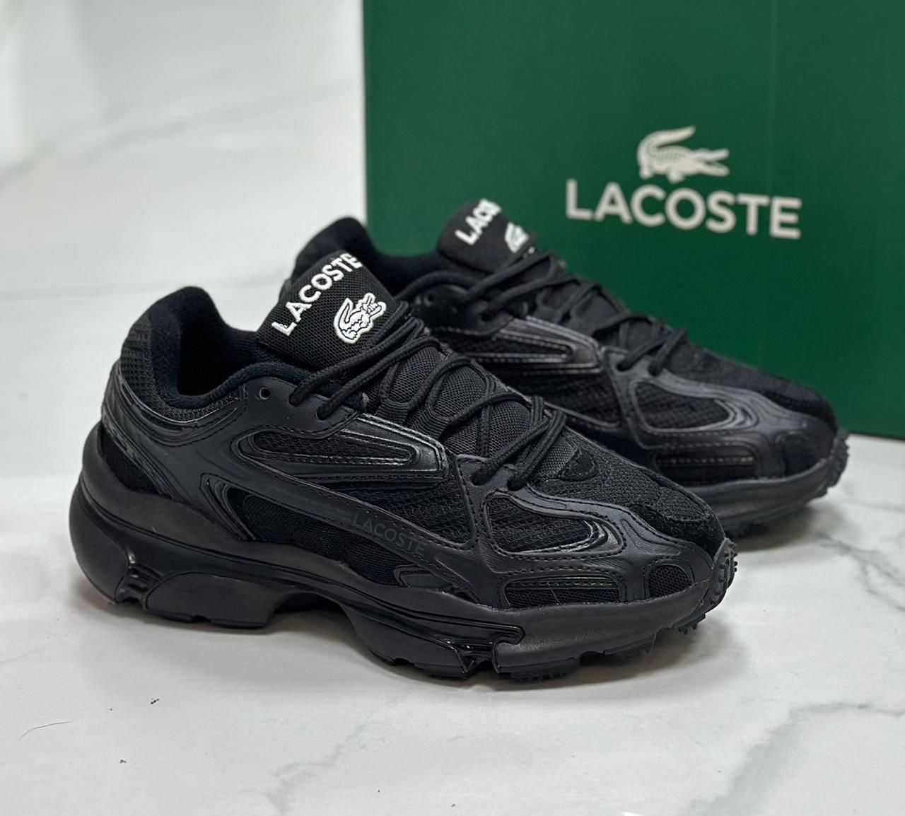 фото Мужские черные кроссовки Lacoste 847644 оптом на лето для мужчин