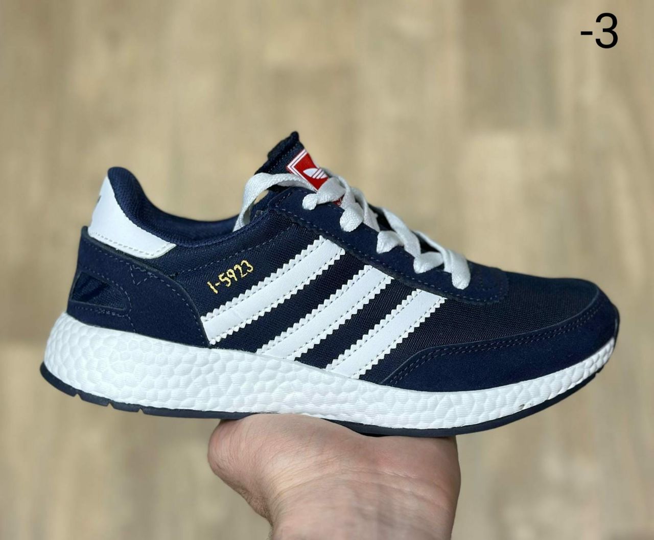 фото весенние женские кроссовки оптом