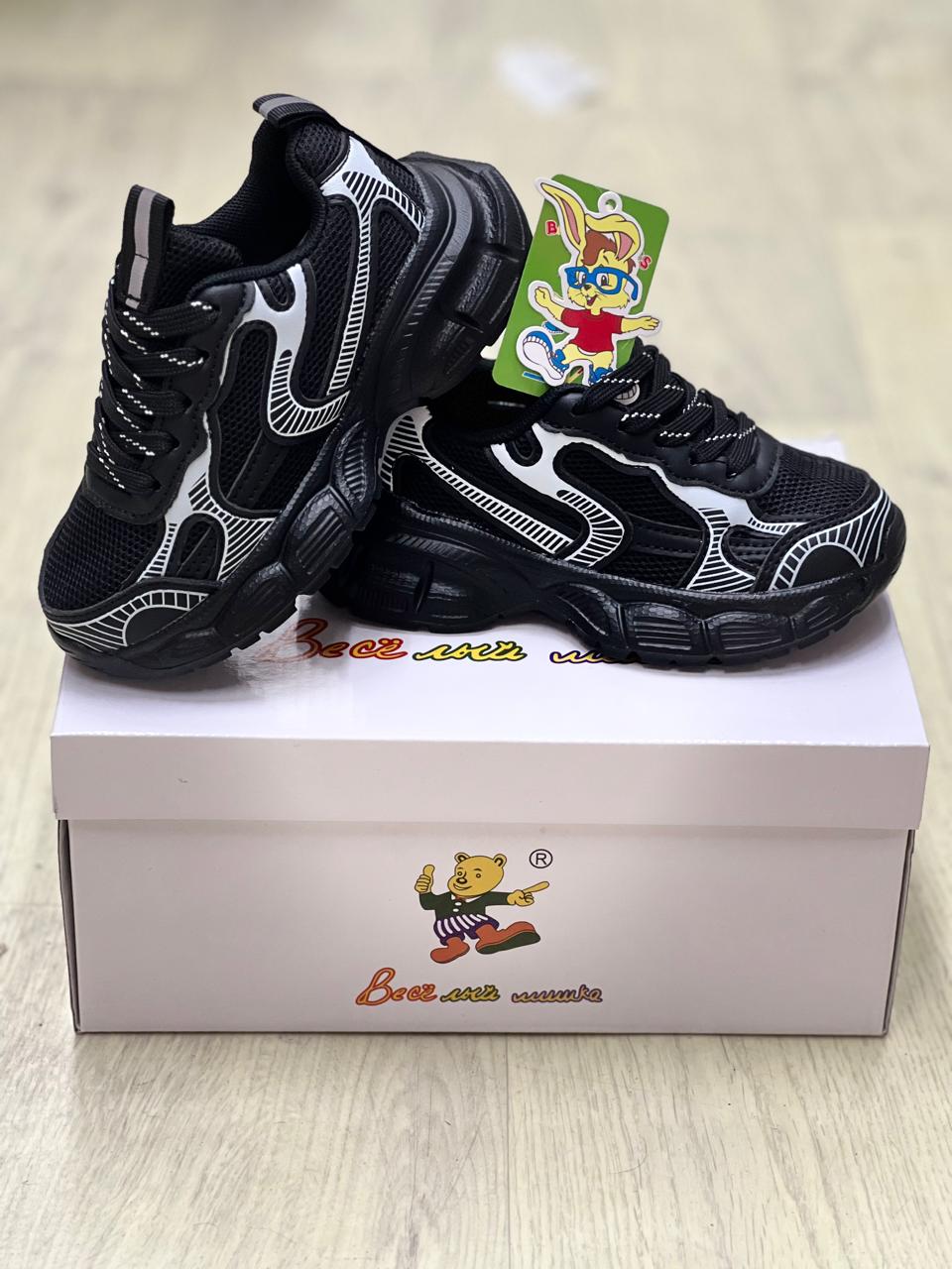 фото весенние кроссовки для девочек оптом