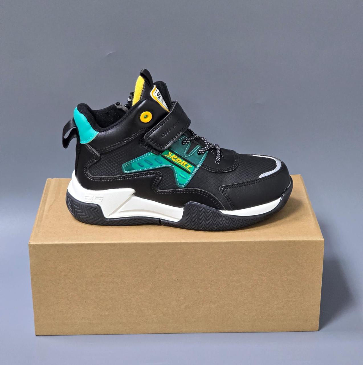 фото весенние кроссовки для мальчиков оптом