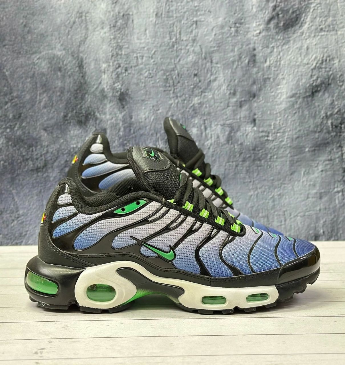 фото летние мужские кроссовки оптом на лето для мужчин