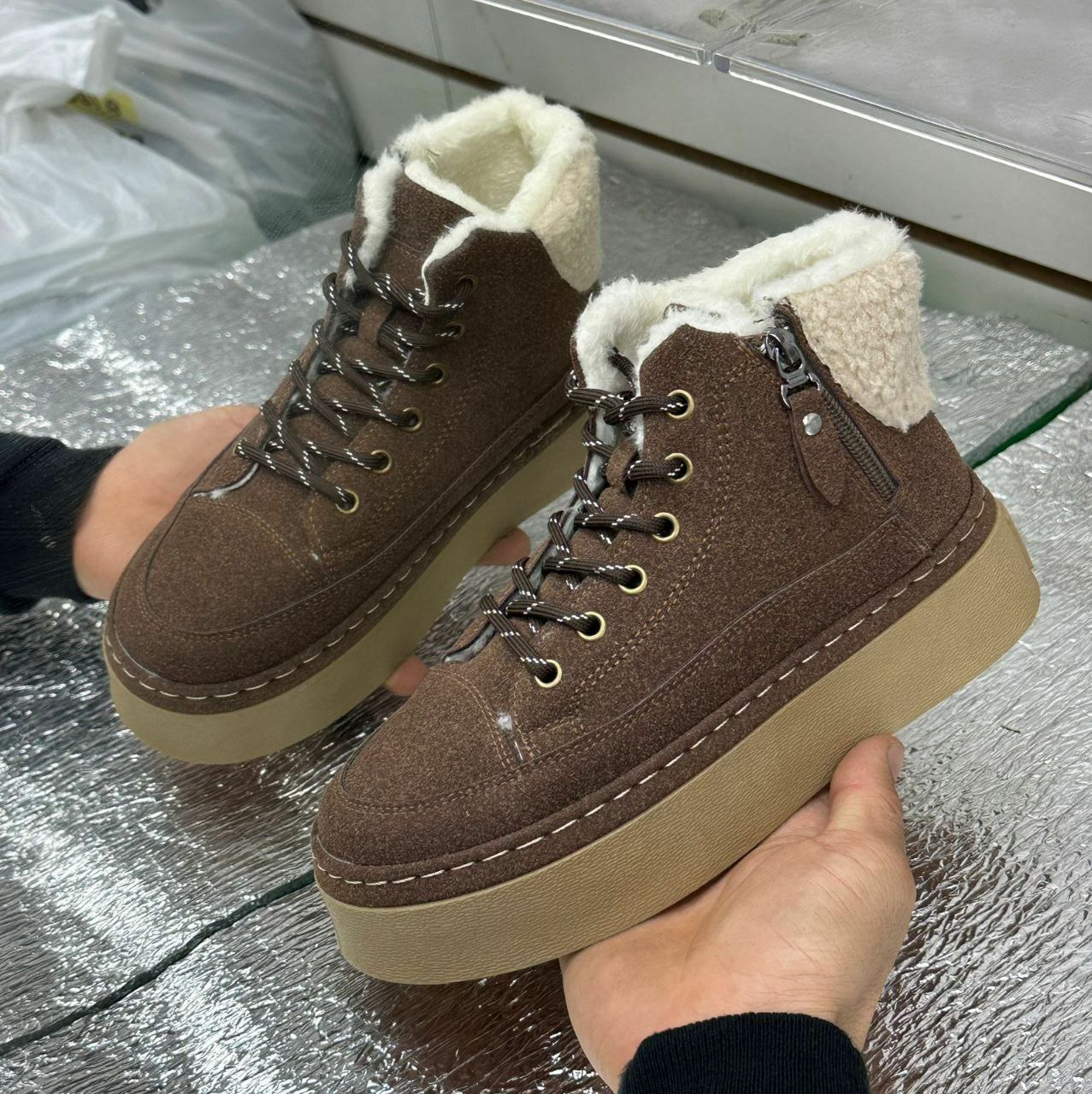 фото зимние женские кроссовки оптом с доставкой