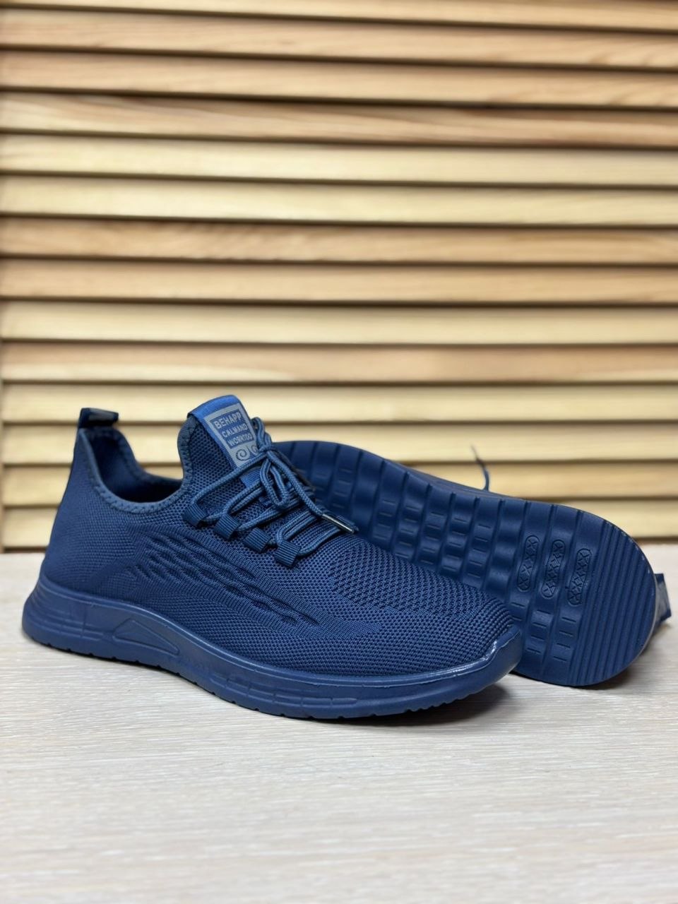 фото весенние мужские кроссовки оптом с доставкой