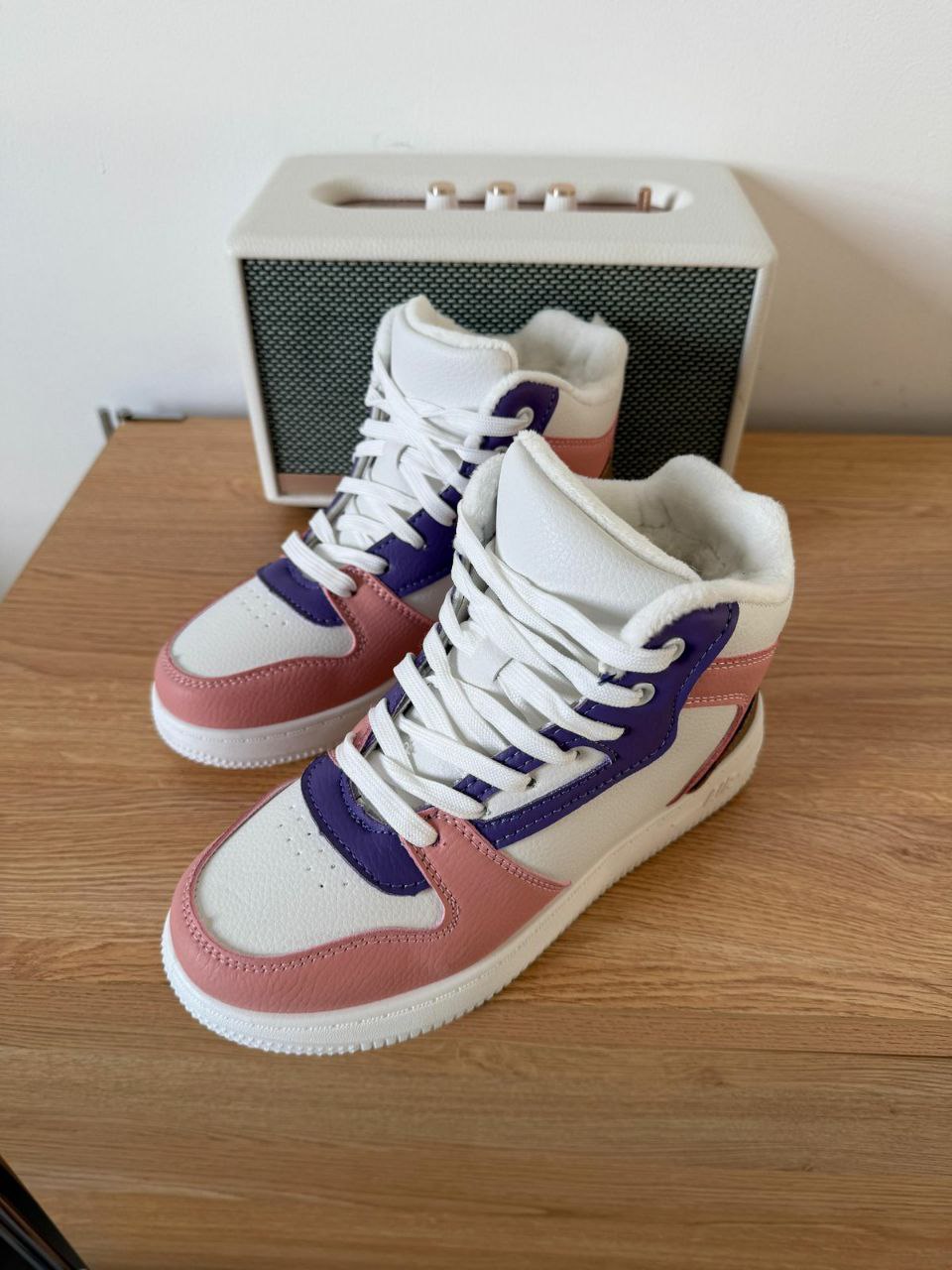 фото зимние женские кроссовки оптом с доставкой