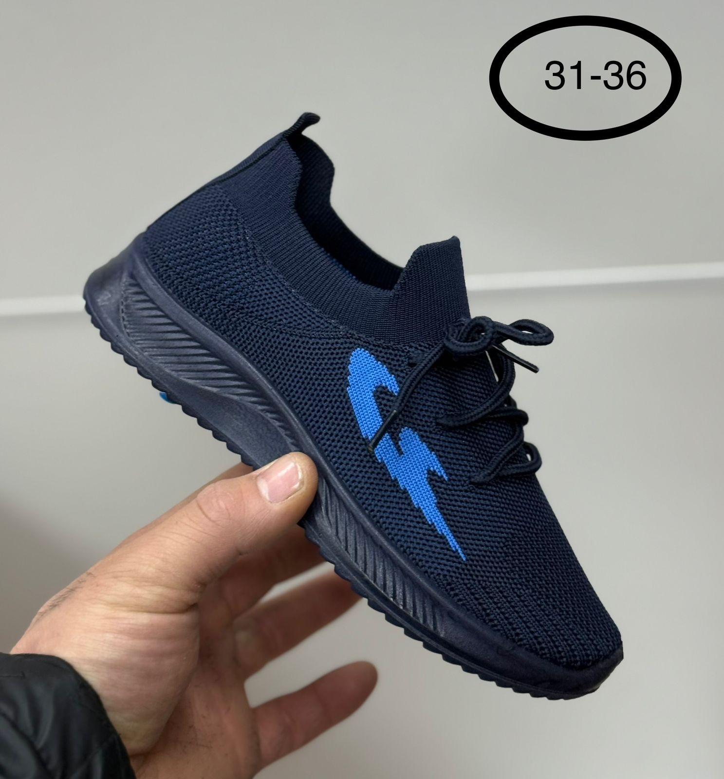 фото весенние кроссовки для девочек оптом