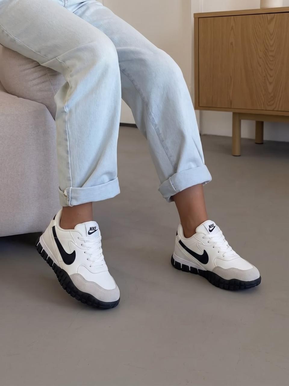 фото Женские осенние кроссовки Nike 737667 оптом на лето для мужчин