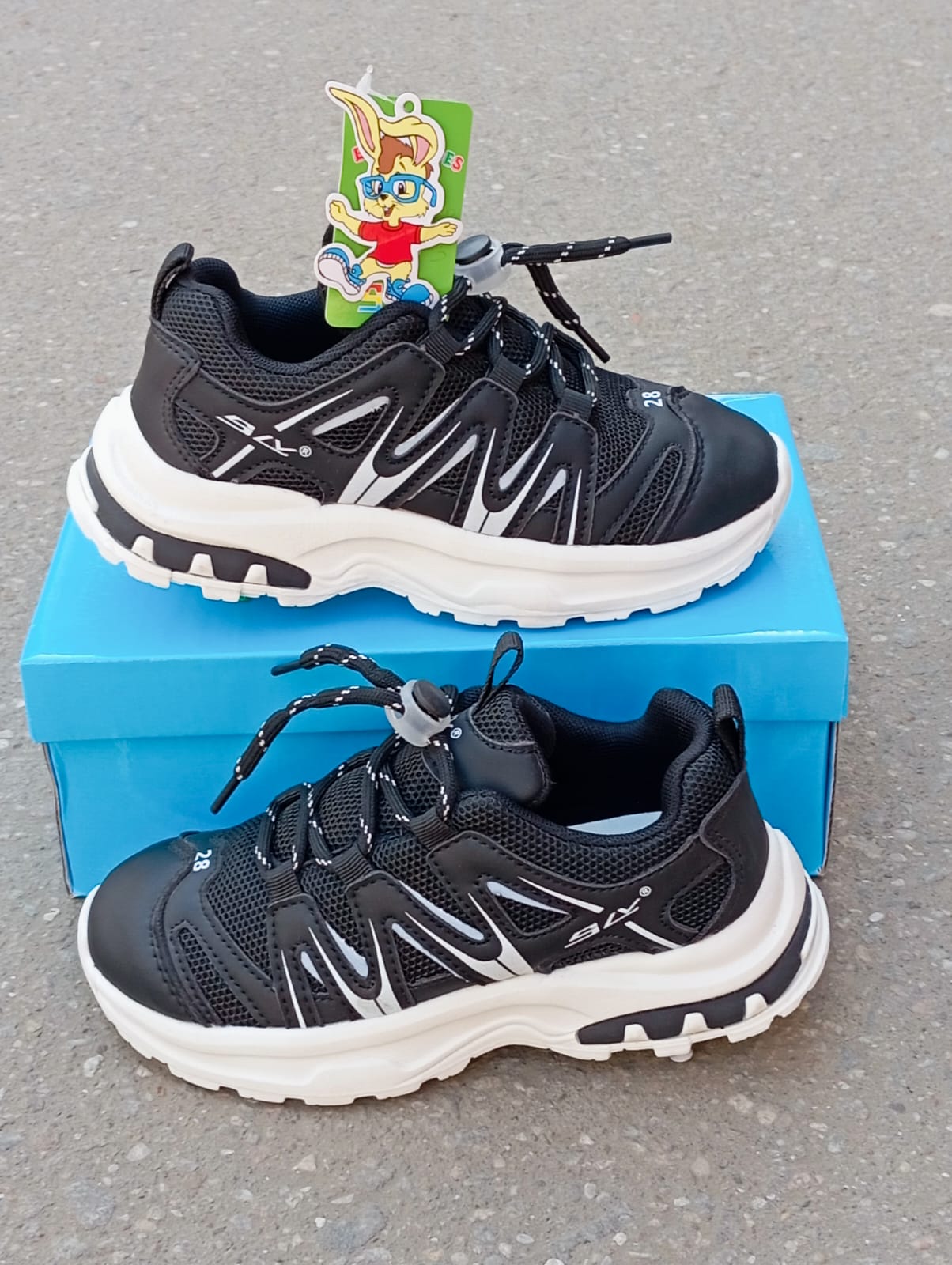 фото весенние кроссовки для девочек оптом