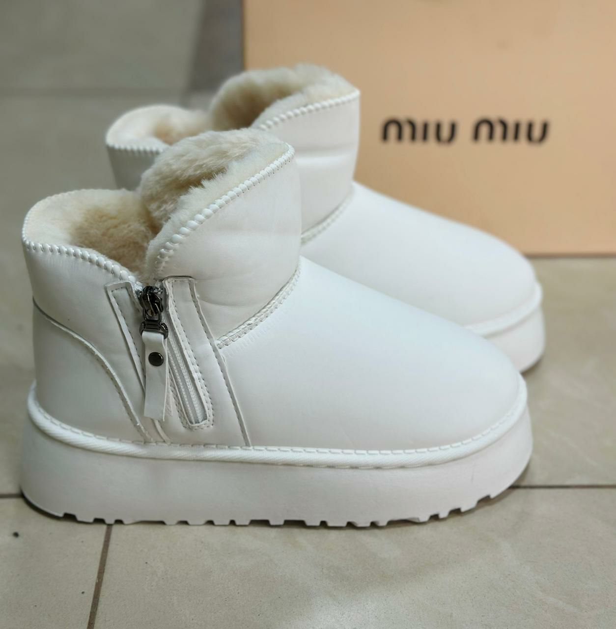 фото зимние женские угги оптом