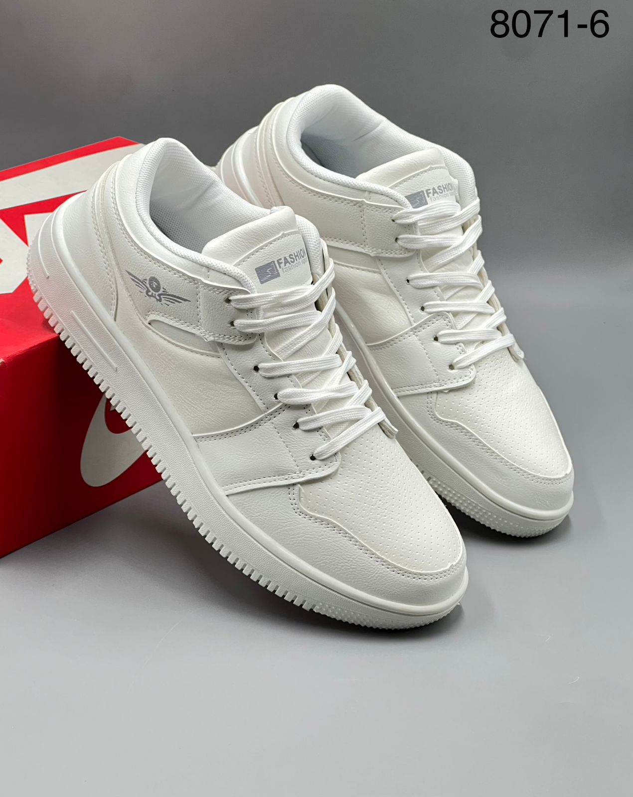 фото весенние мужские кроссовки оптом с доставкой