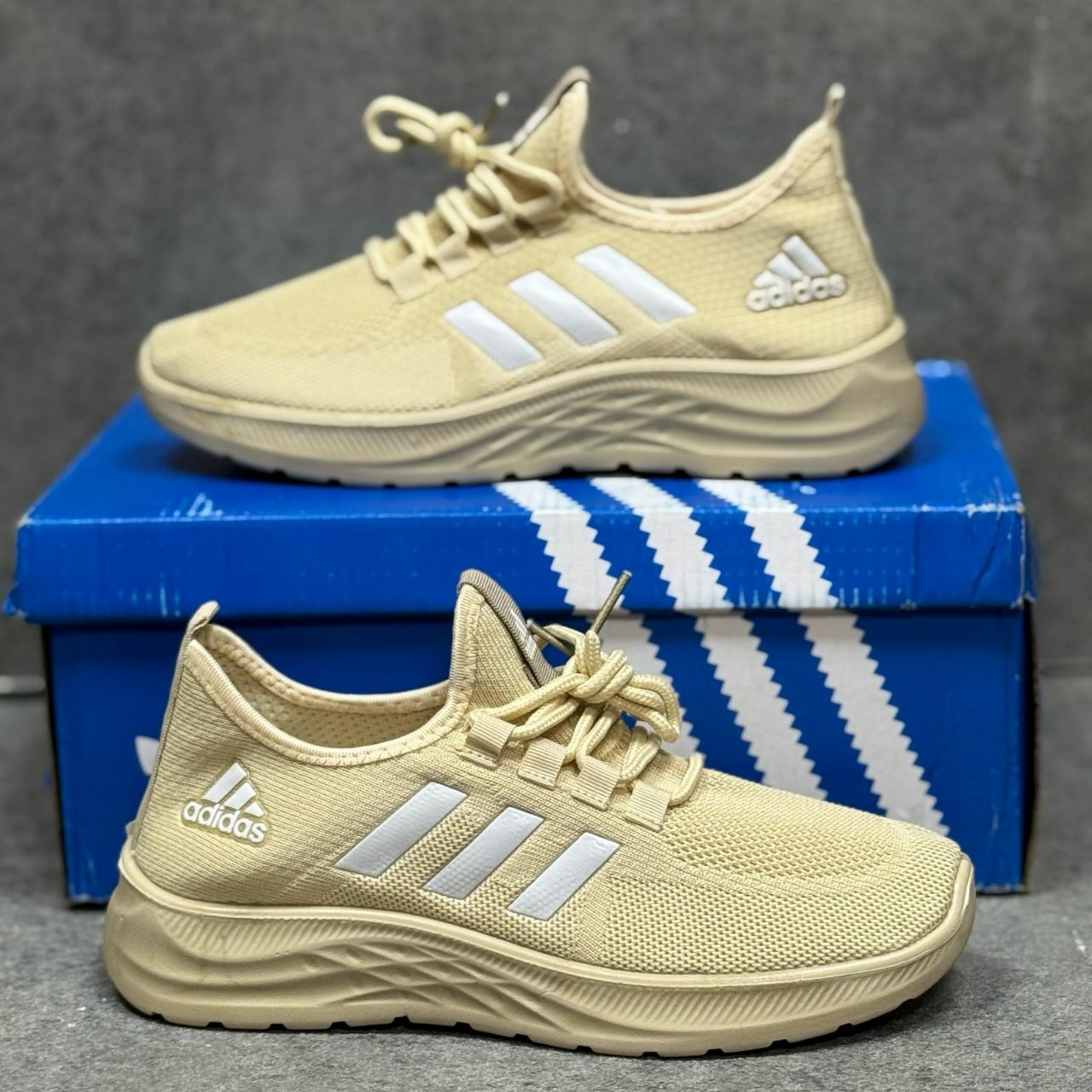 фото летние женские кроссовки оптом