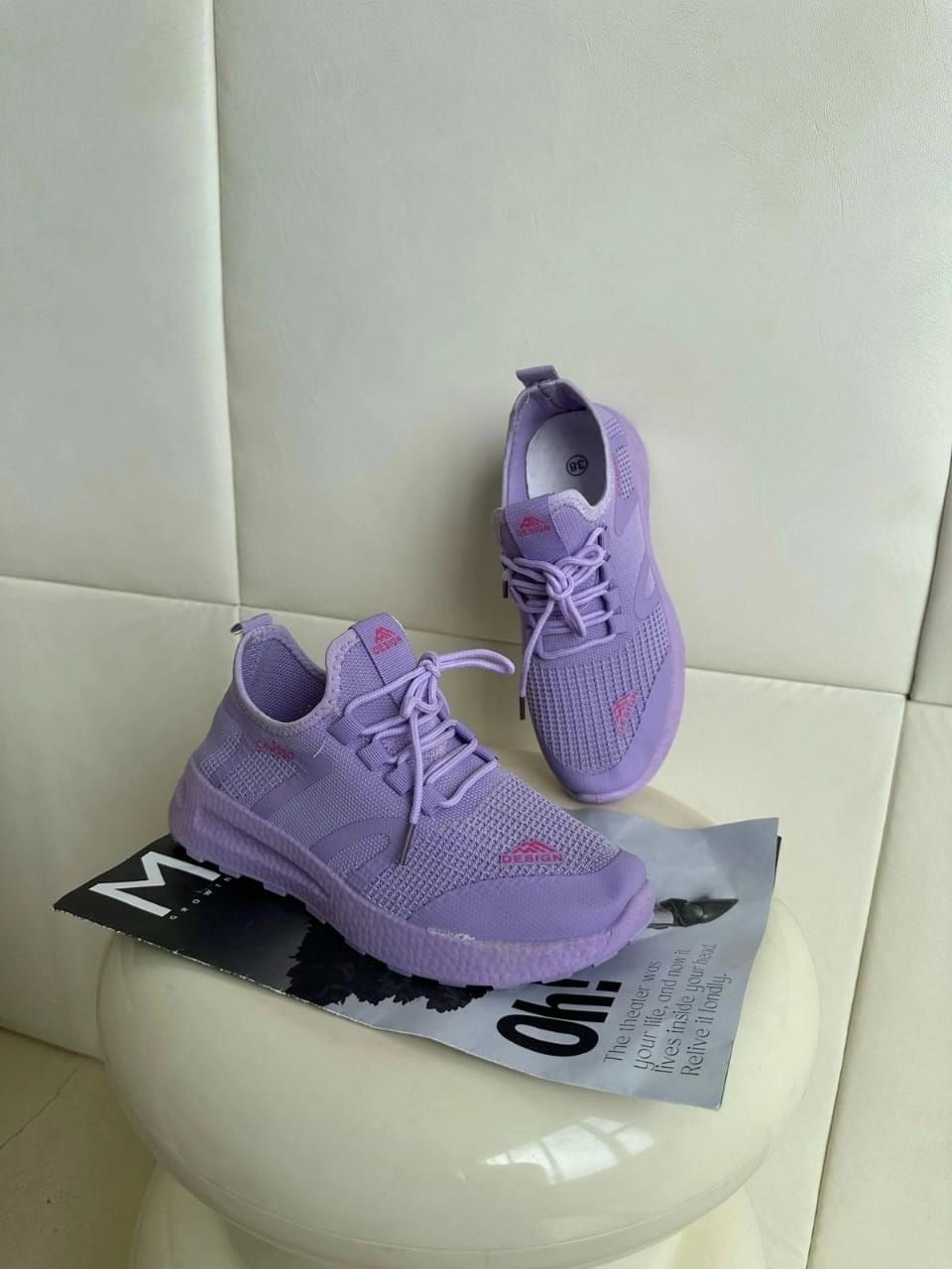 фото весенние женские кроссовки оптом