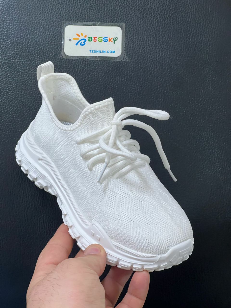 фото весенние кроссовки для мальчиков оптом