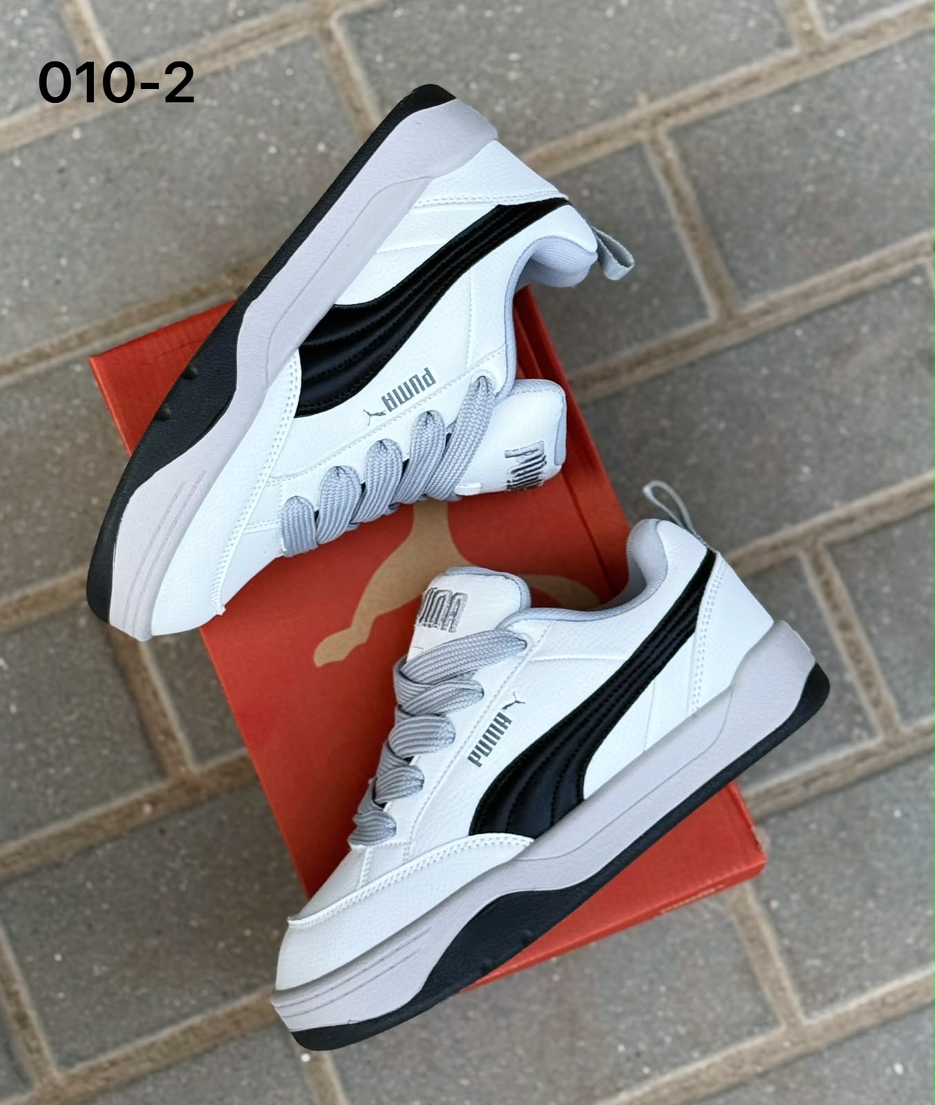 фото женские белые кроссовки puma 271784 оптом
