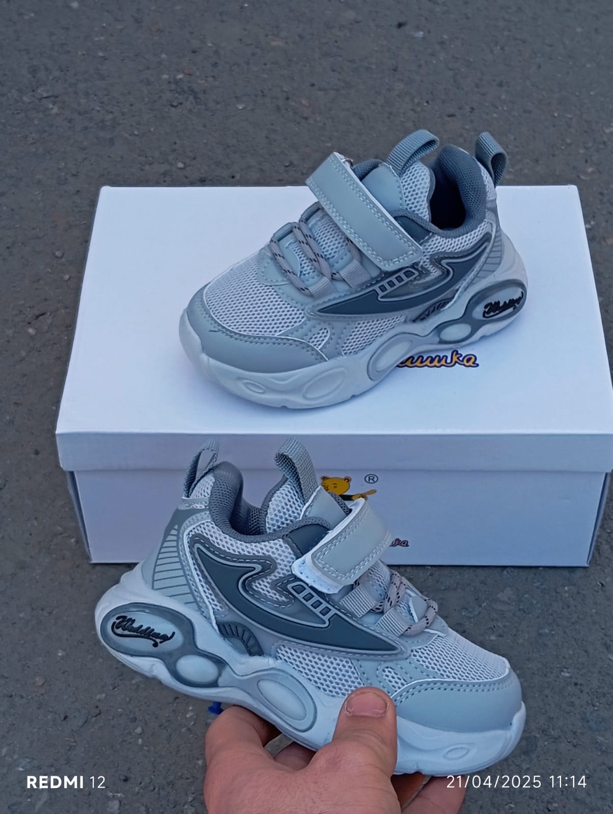 фото весенние кроссовки для мальчиков оптом