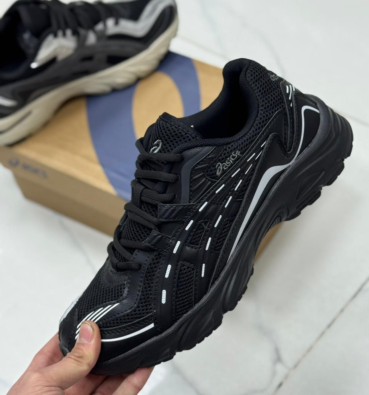 фото весенние мужские кроссовки оптом с доставкой