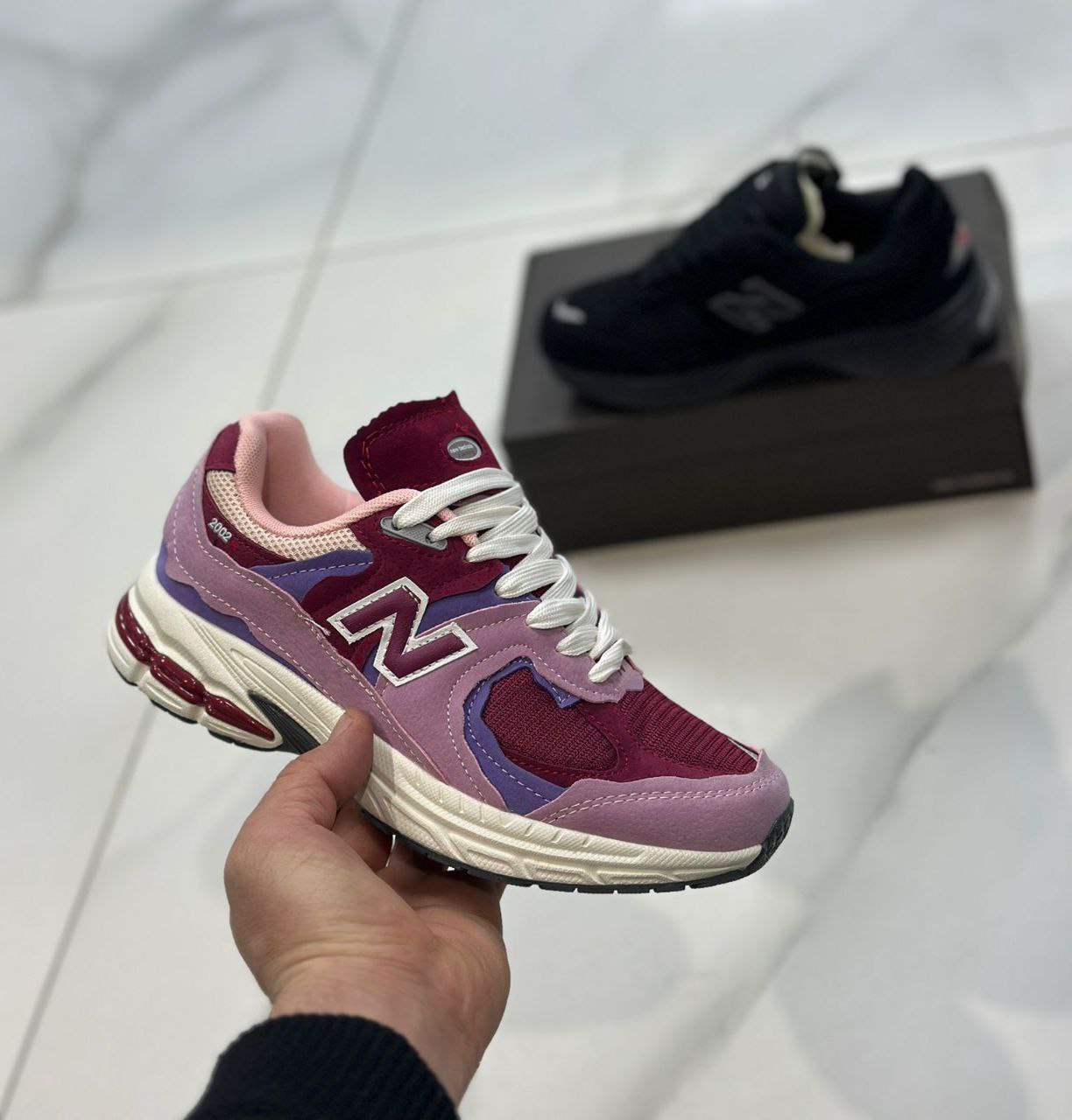 фото весенние женские кроссовки оптом