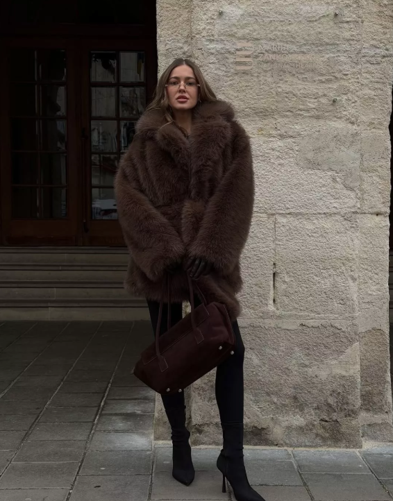 картинка Шуба от магазина Одежда+