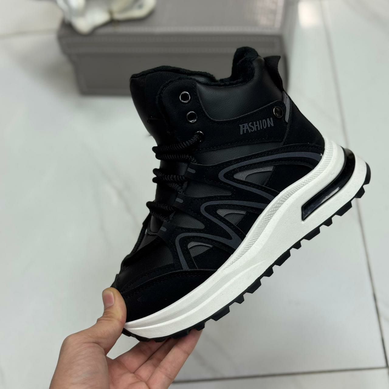 фото зимние женские кроссовки оптом с доставкой