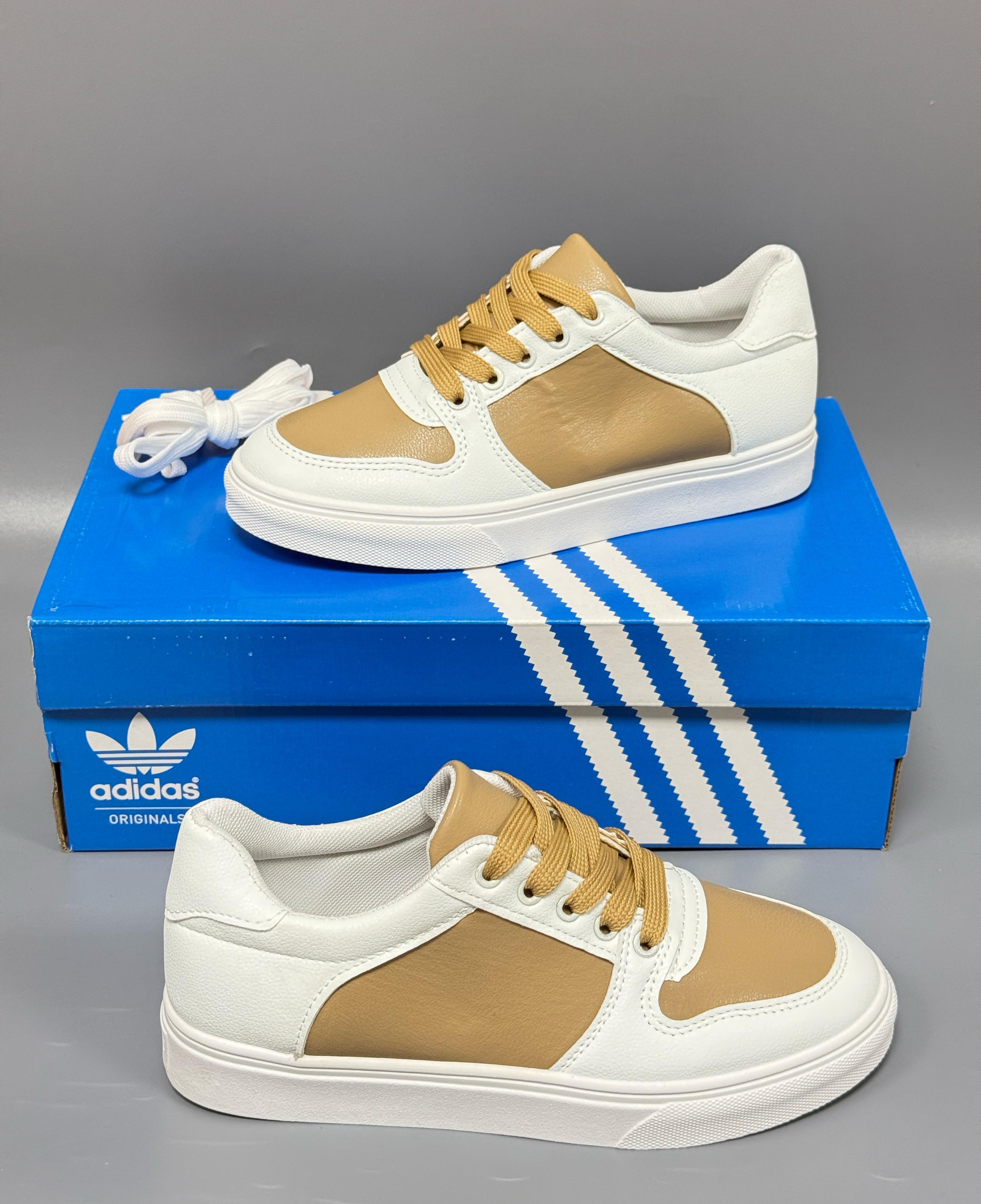 фото весенние кроссовки для девочек оптом