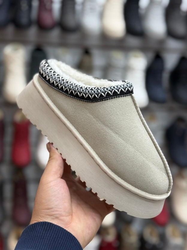 фото зимние женские угги оптом