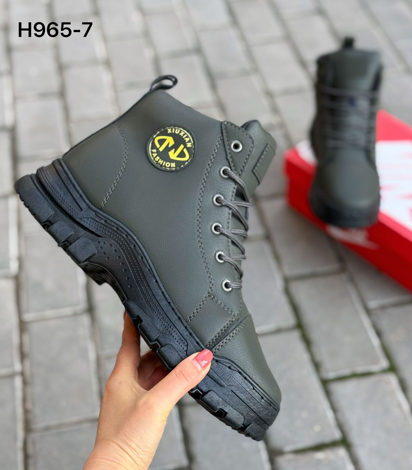 фото зимние мужские ботинки оптом