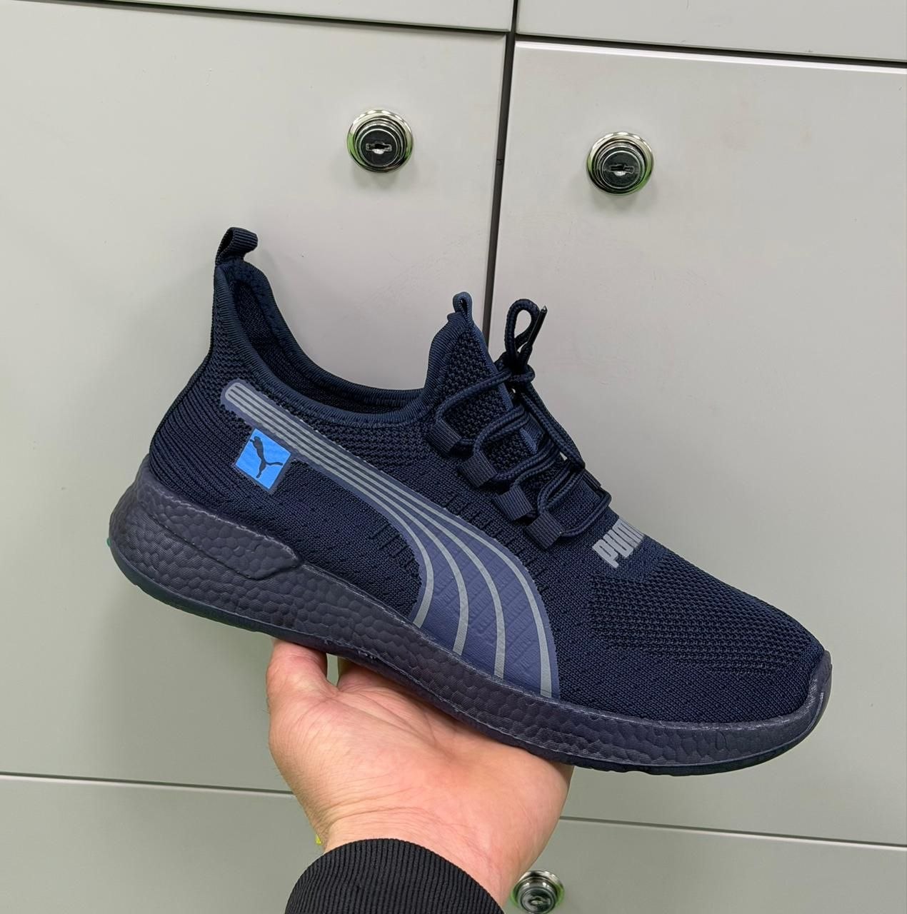 фото весенние мужские кроссовки оптом с доставкой