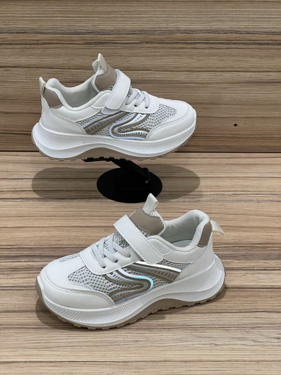 фото весенние кроссовки для мальчиков оптом