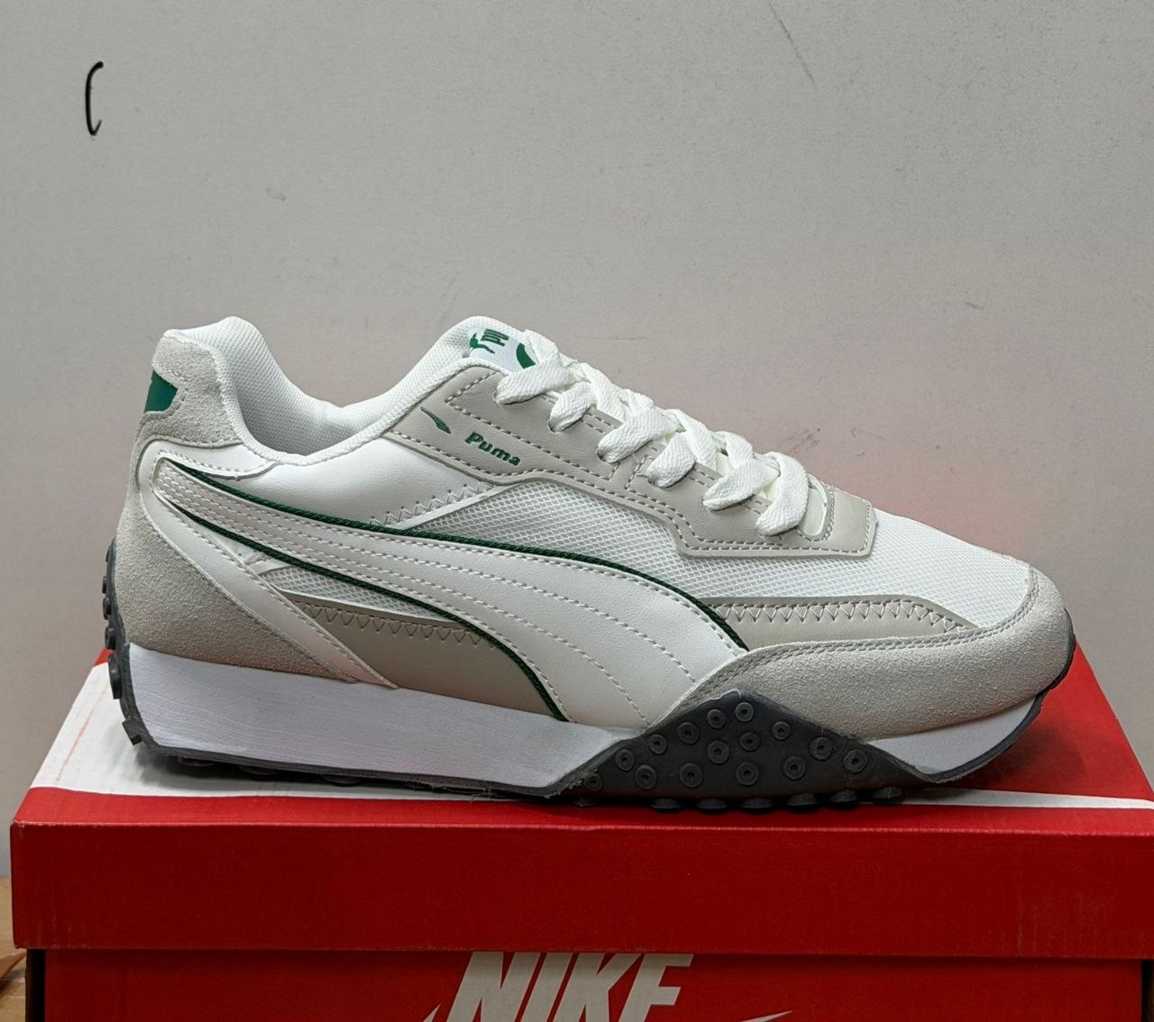 фото весенние мужские кроссовки оптом с доставкой