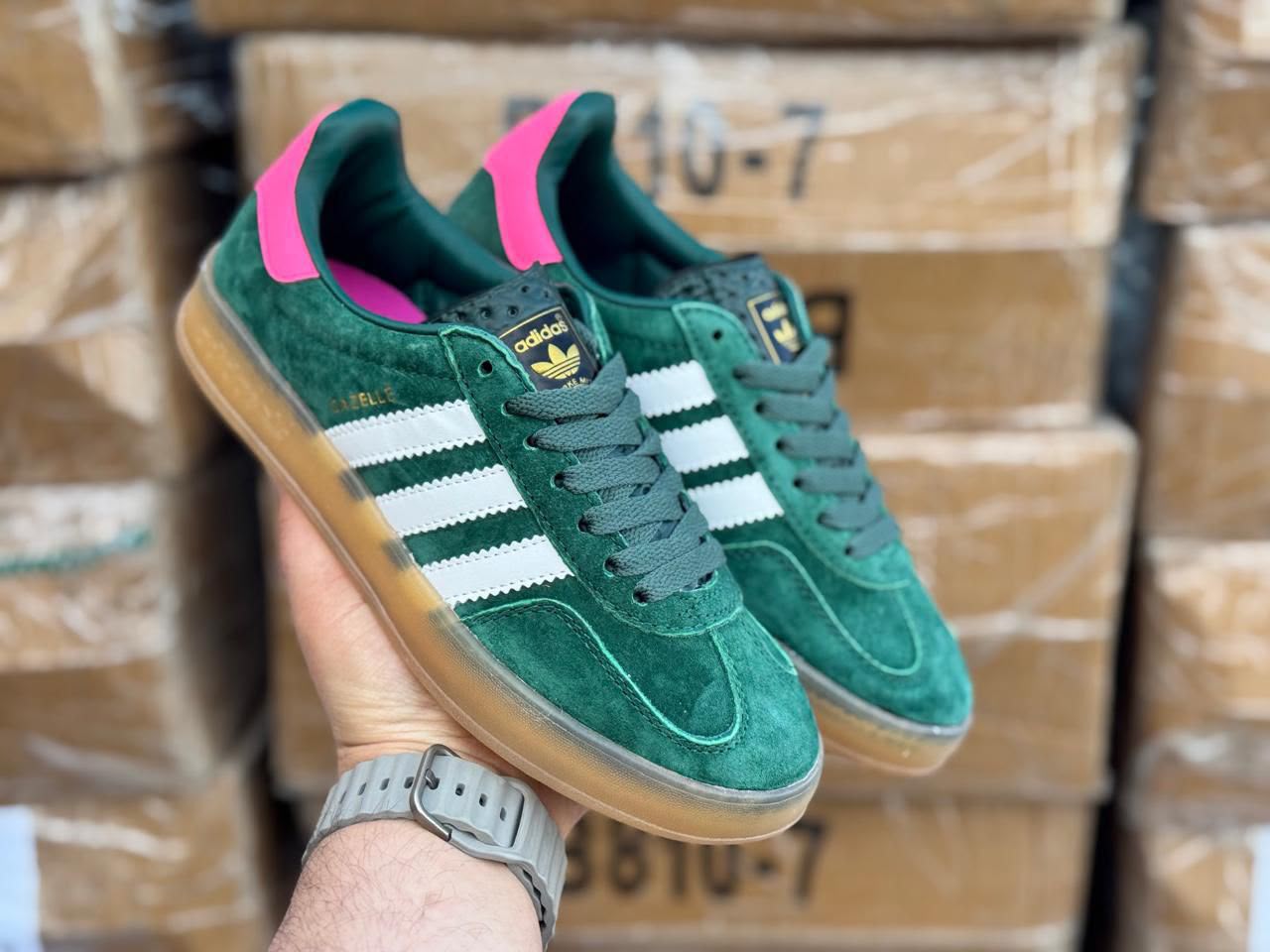 фото женские весенние кроссовки adidas 602293 оптом