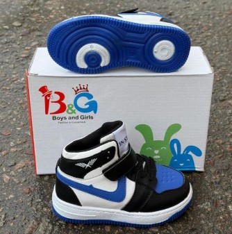 фото весенние кроссовки для девочек оптом