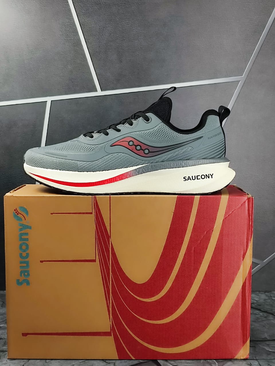 фото Мужские кроссовки Saucony 711002 оптом с доставкой