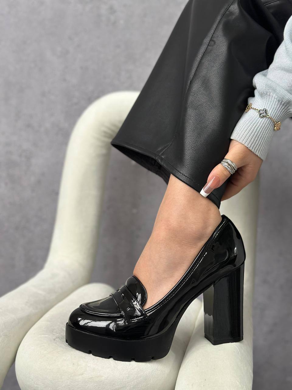 фото весенние женские туфли оптом Москва