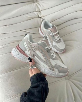 фото весенние женские кроссовки оптом