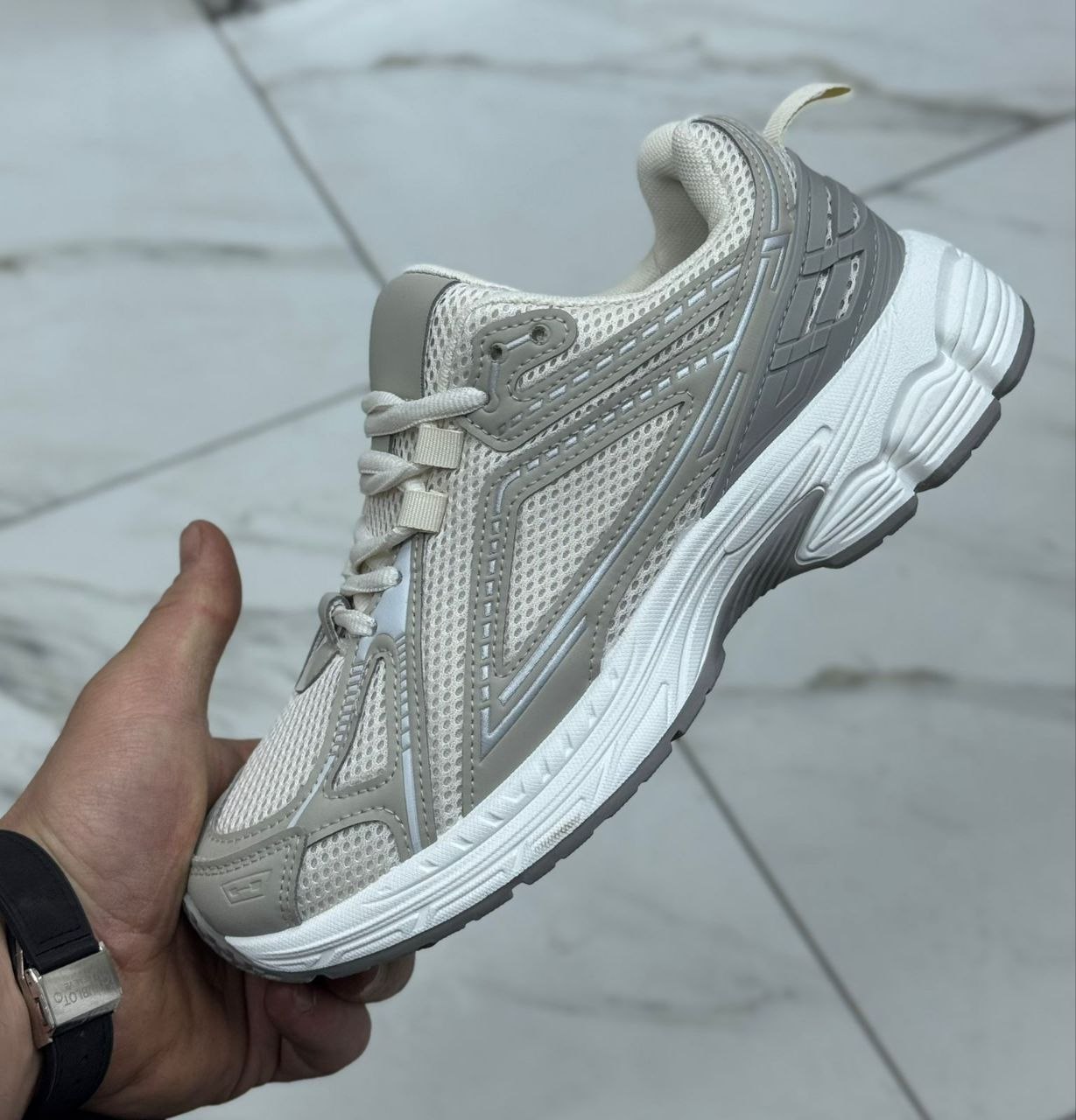 фото весенние мужские кроссовки оптом с доставкой