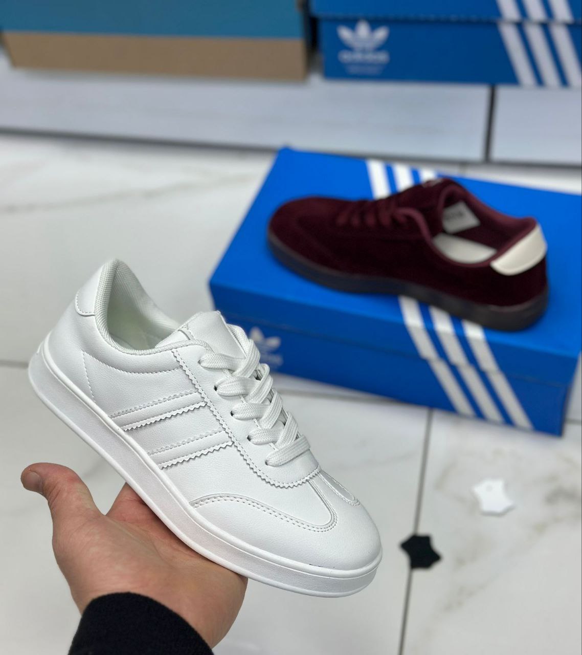 фото весенние женские кроссовки оптом