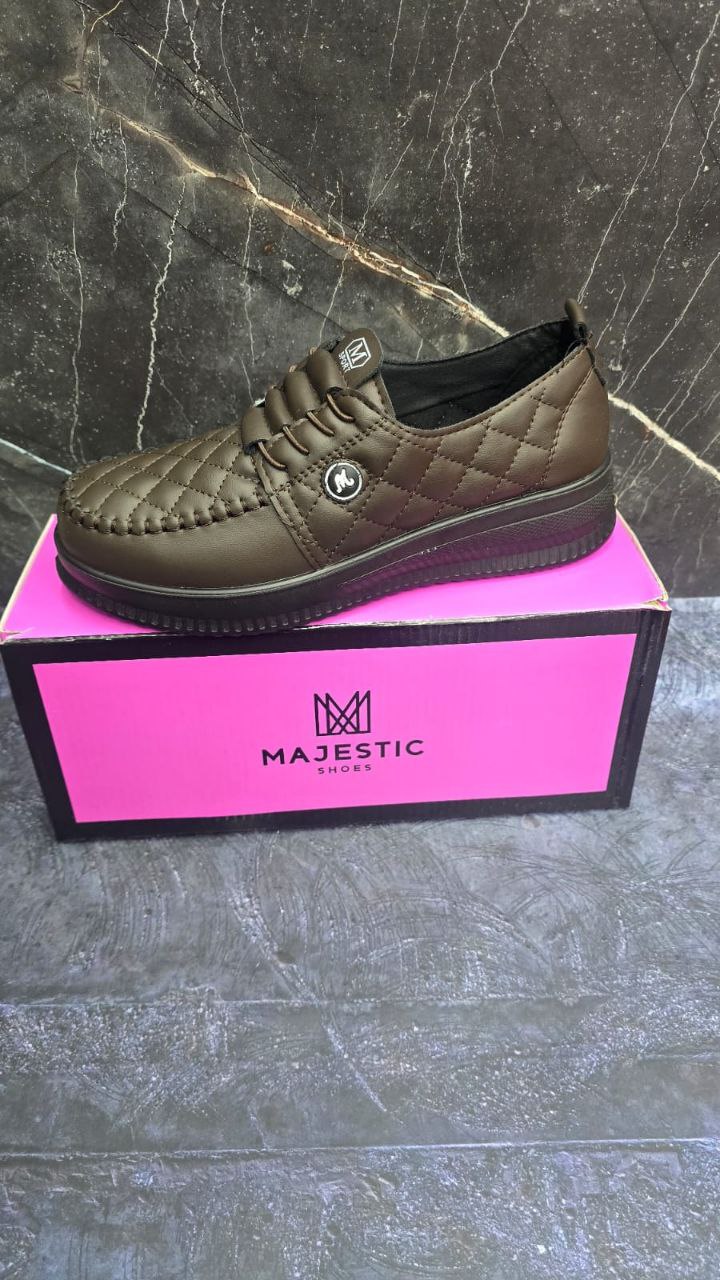 фото весенние женские кроссовки оптом