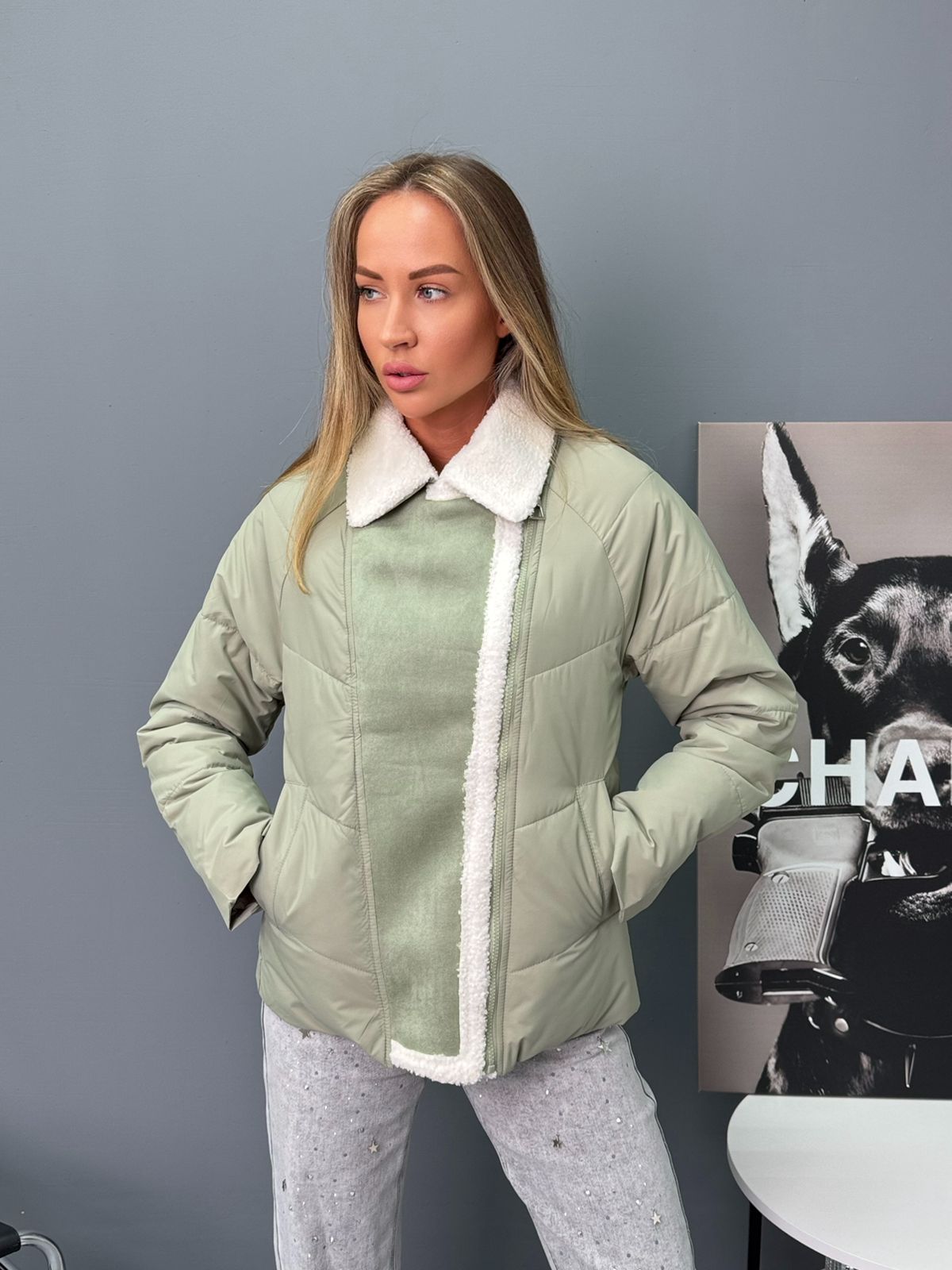 картинка Демисезонная короткая куртка от магазина Одежда+