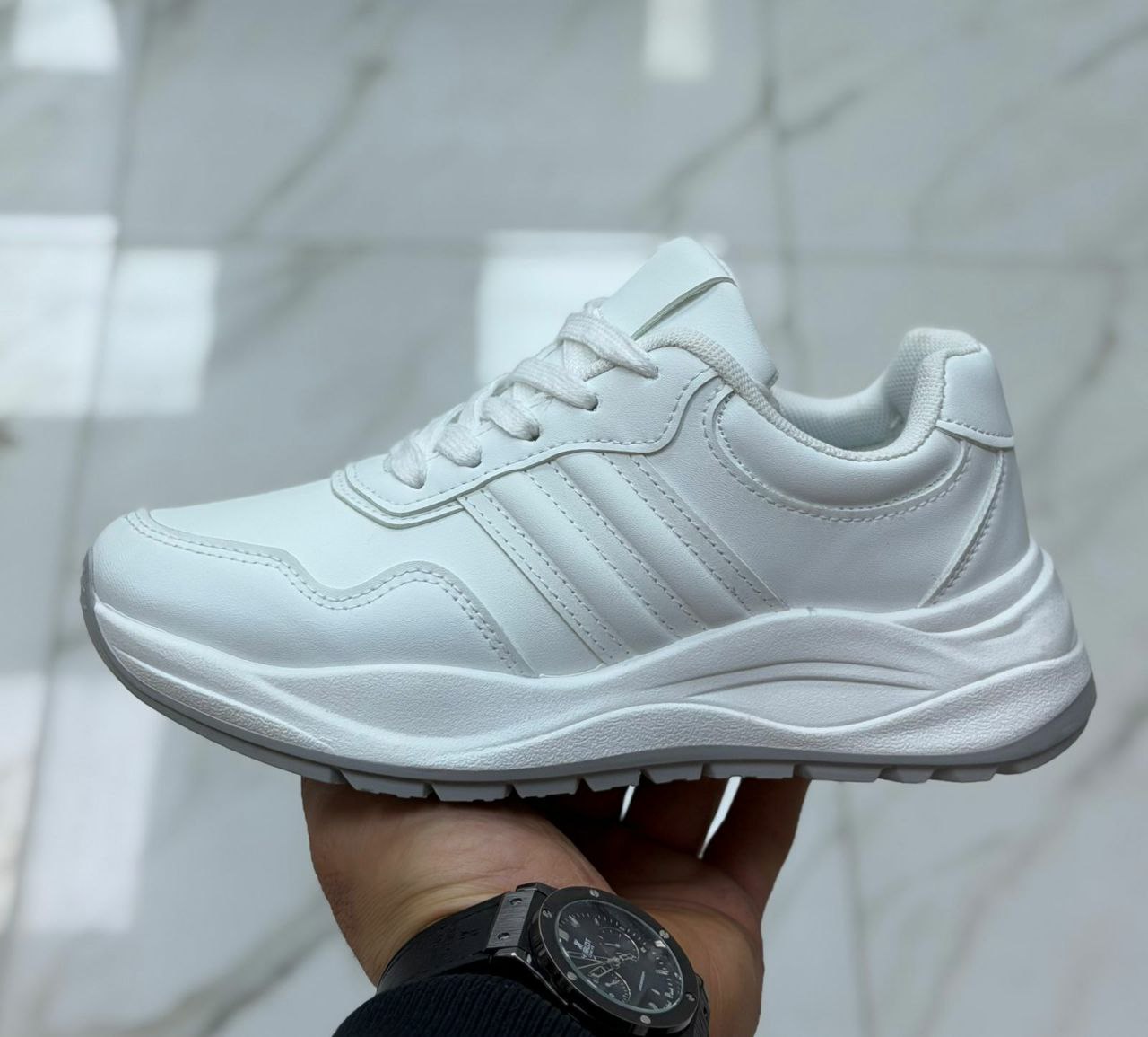 фото осенние женские кроссовки опт в России